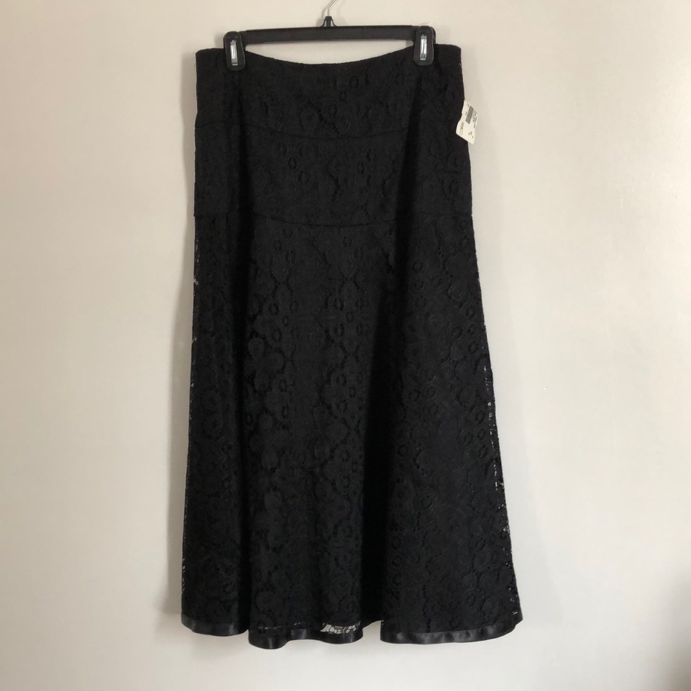 Stunning Long black lace skirt NWT